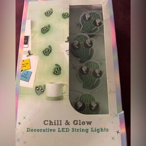 Chill & Glow Cactus LED String Lights - Green